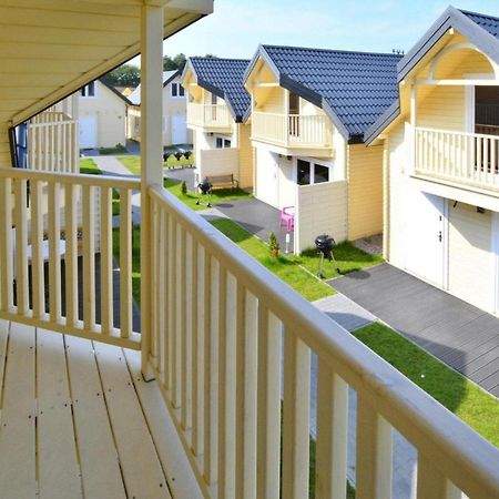 Holiday Resort, Ustronie Morskie Luaran gambar